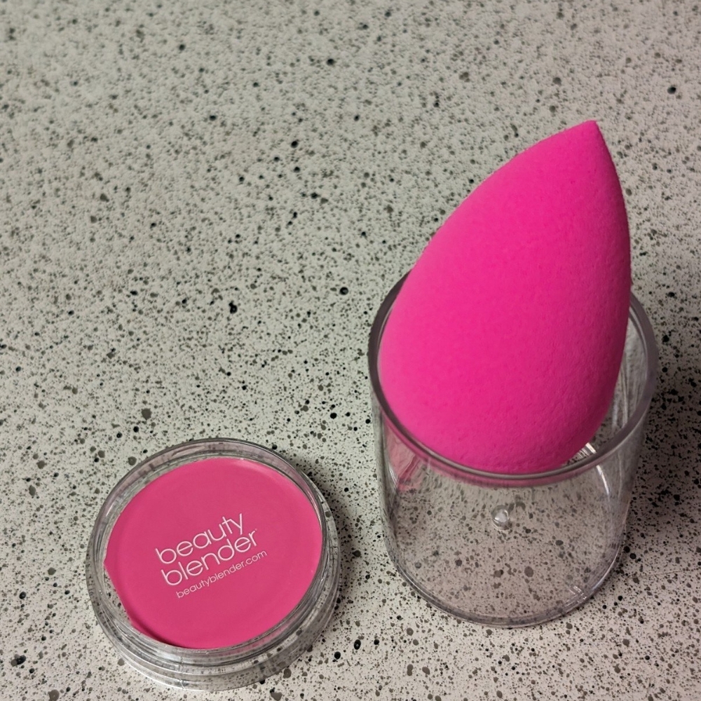 Beauty Blender Makeup Sponge